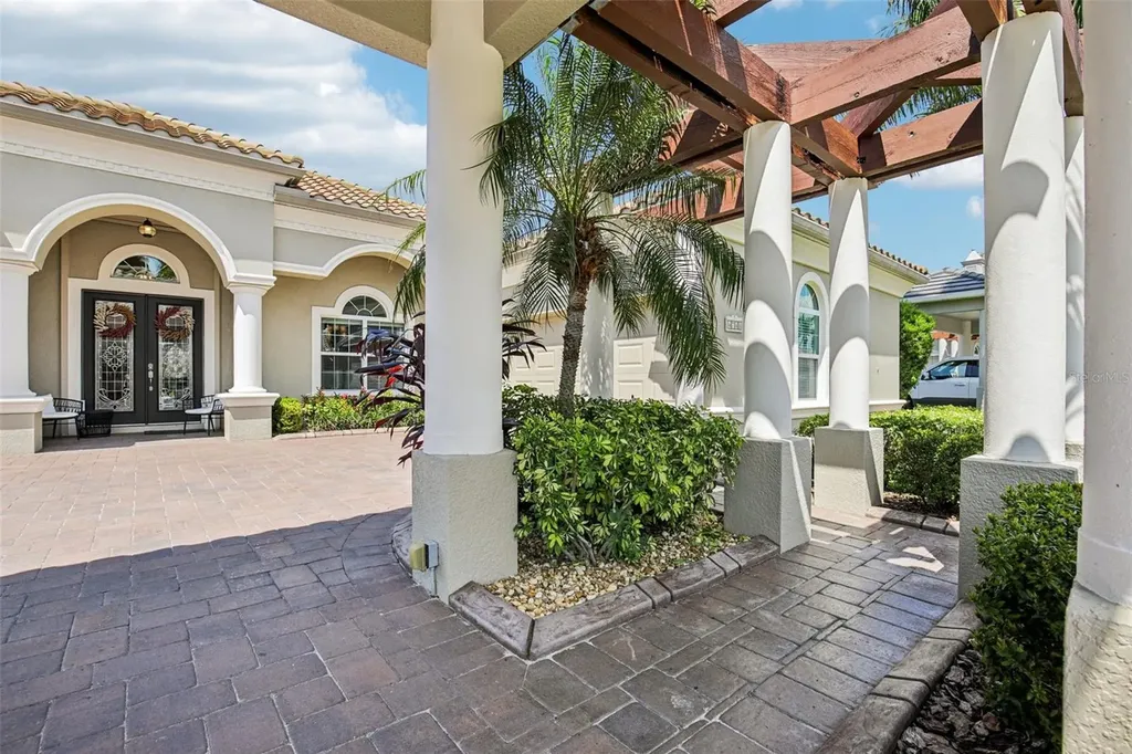 4741 Mainsail Drive Bradenton FL 34208