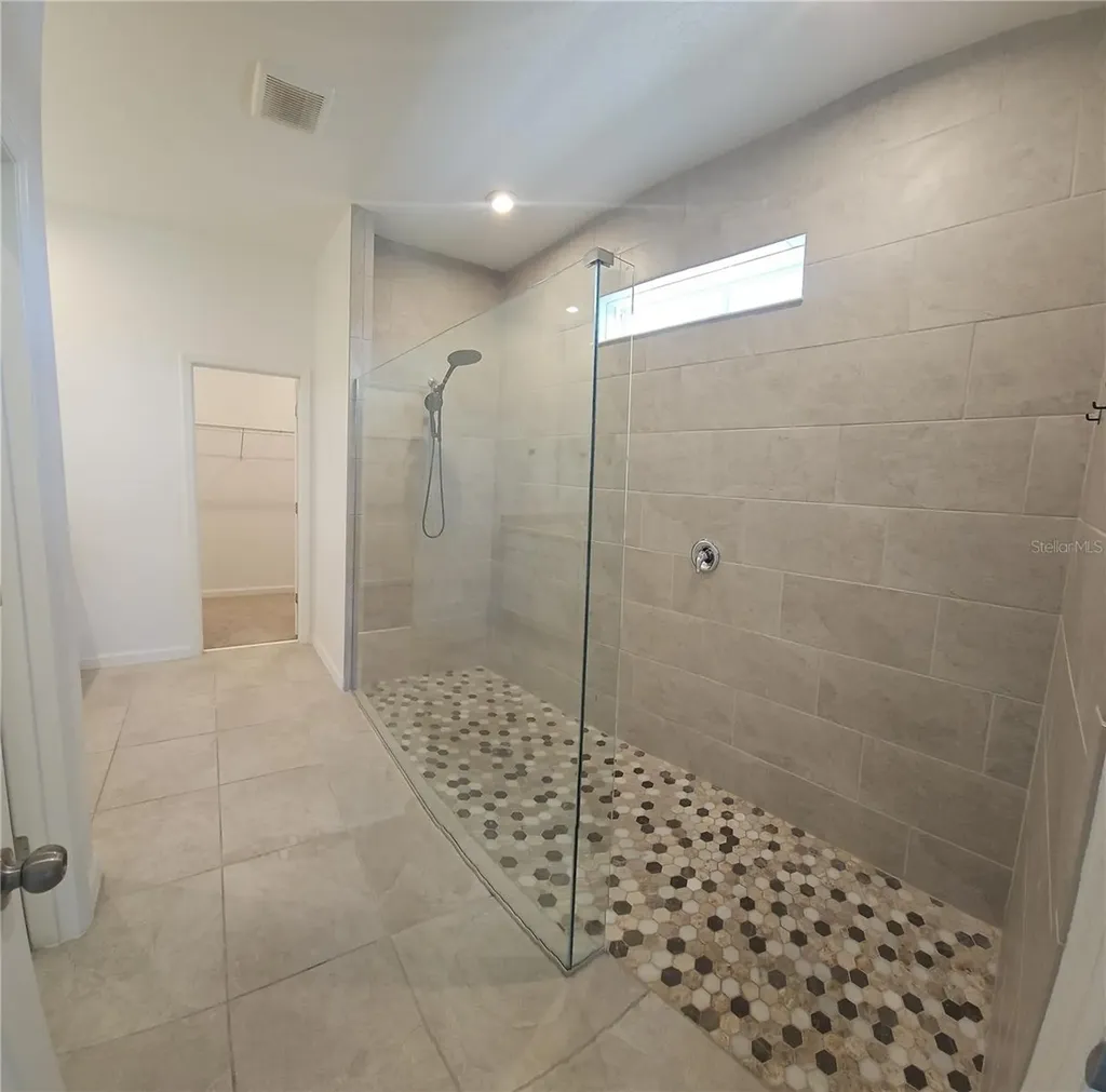 1141 Lakeshore Breeze Place Kissimmee FL 34747