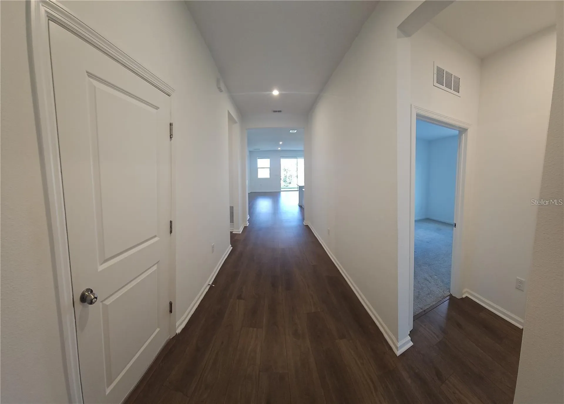 1141 Lakeshore Breeze Place Kissimmee FL 34747