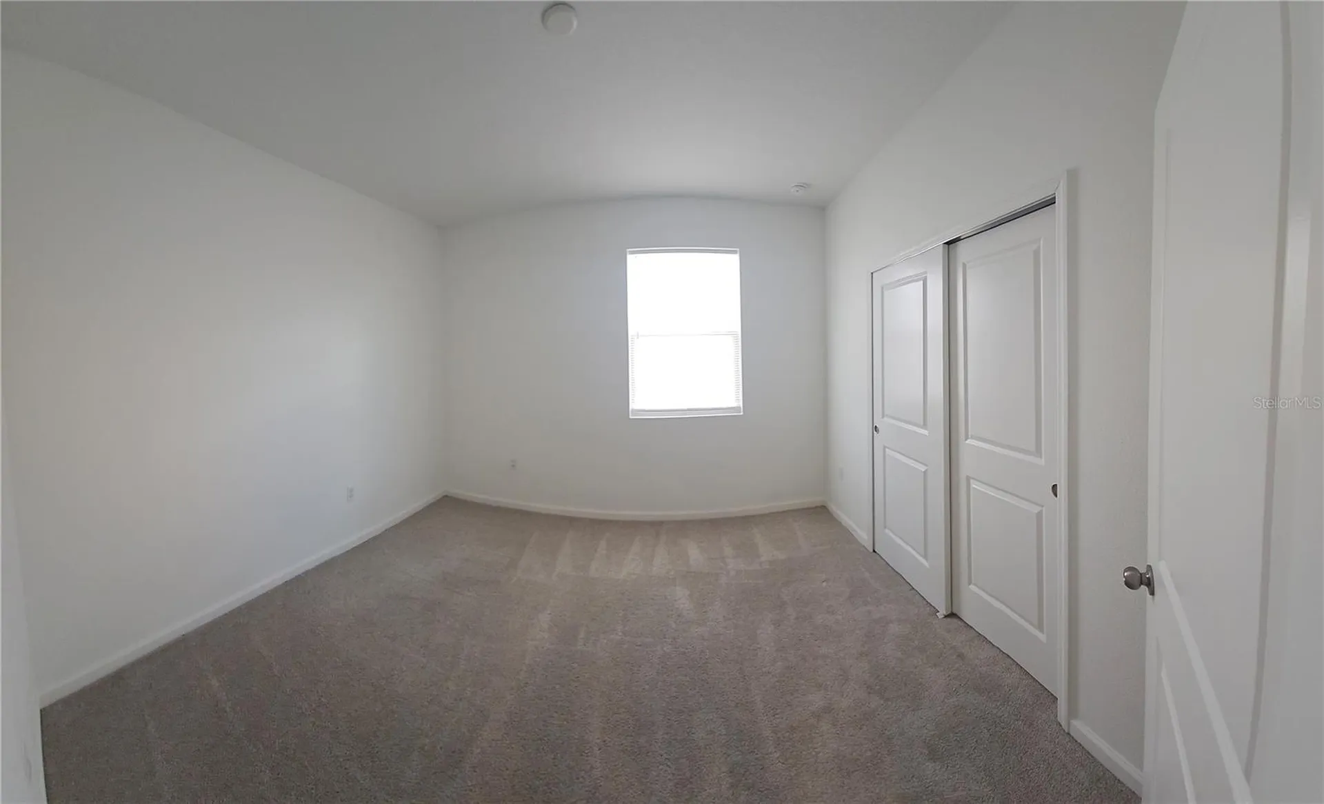1141 Lakeshore Breeze Place Kissimmee FL 34747