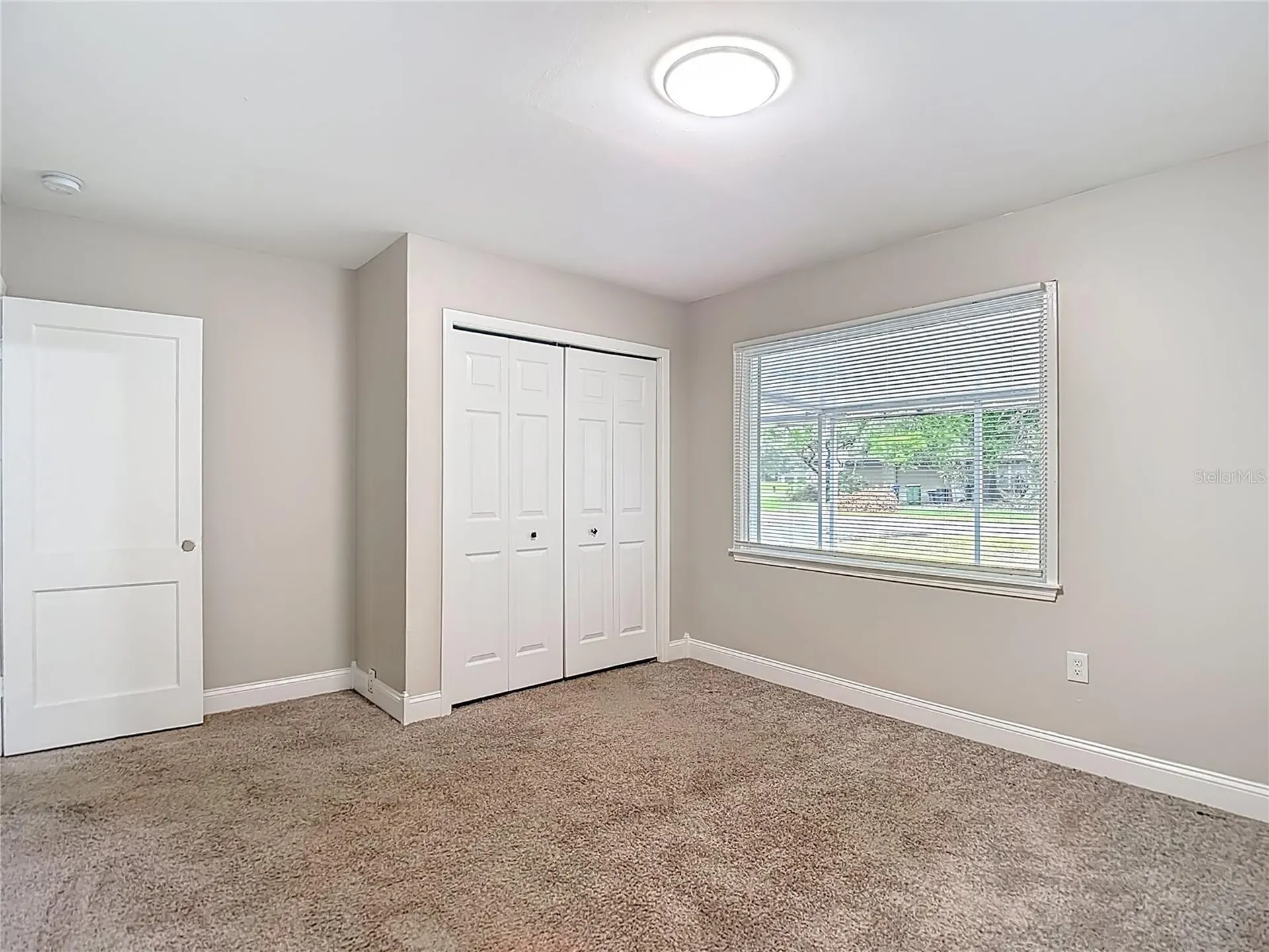 1328 Divot Lane Tampa FL 33612