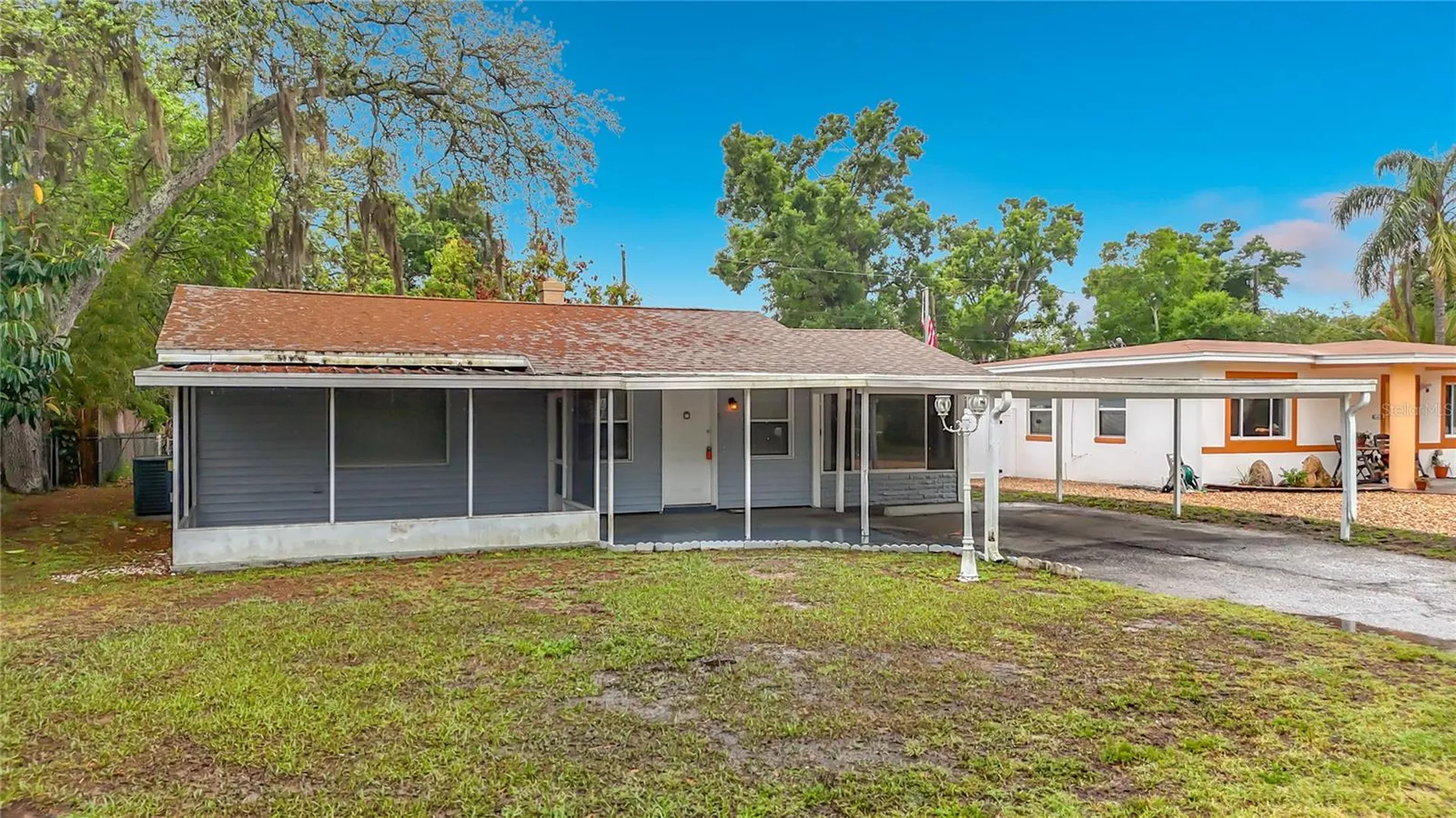 1328 Divot Lane Tampa FL 33612