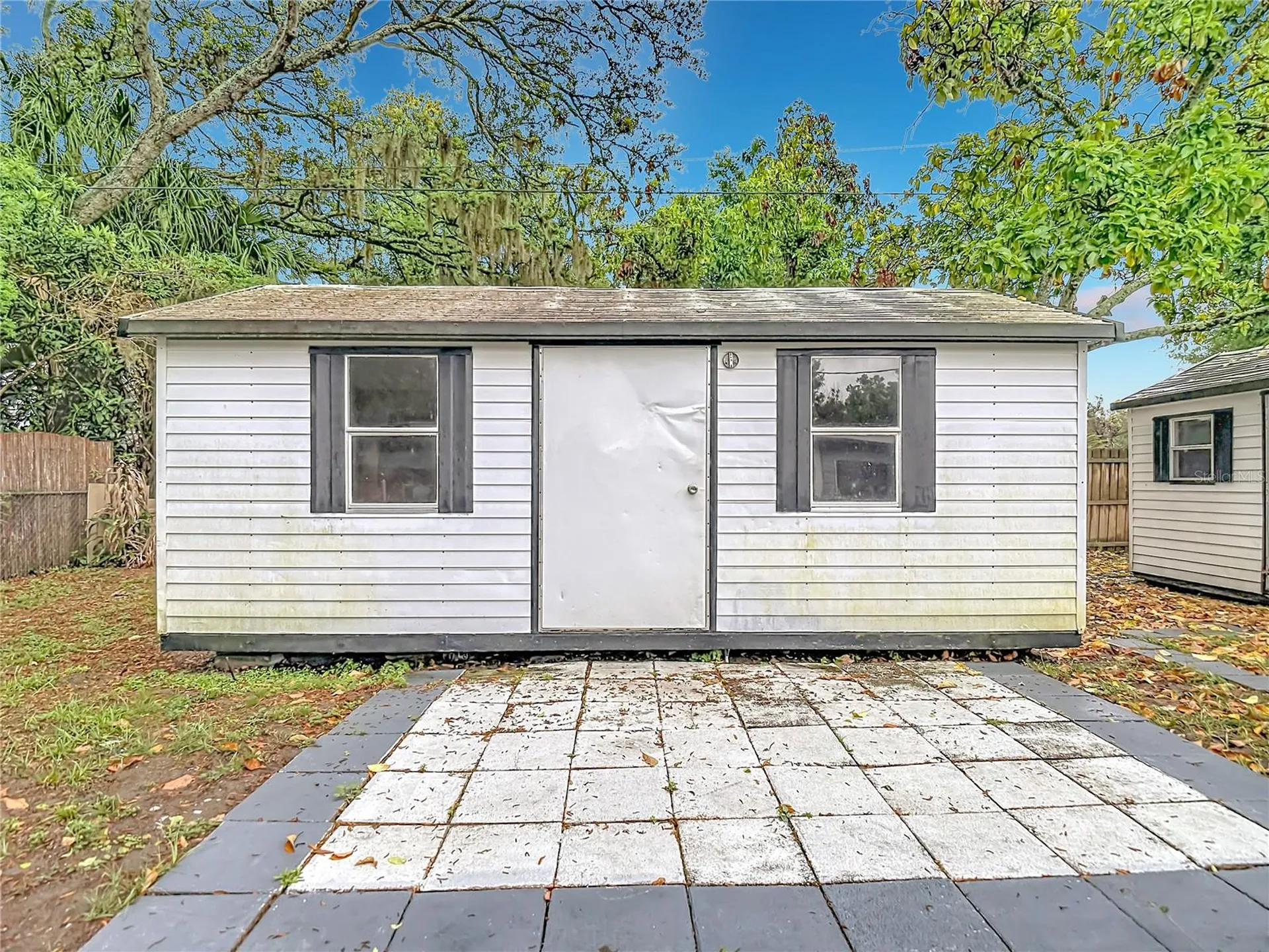 1328 Divot Lane Tampa FL 33612