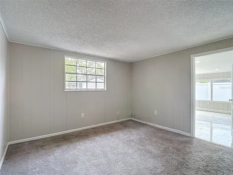1328 Divot Lane Tampa FL 33612