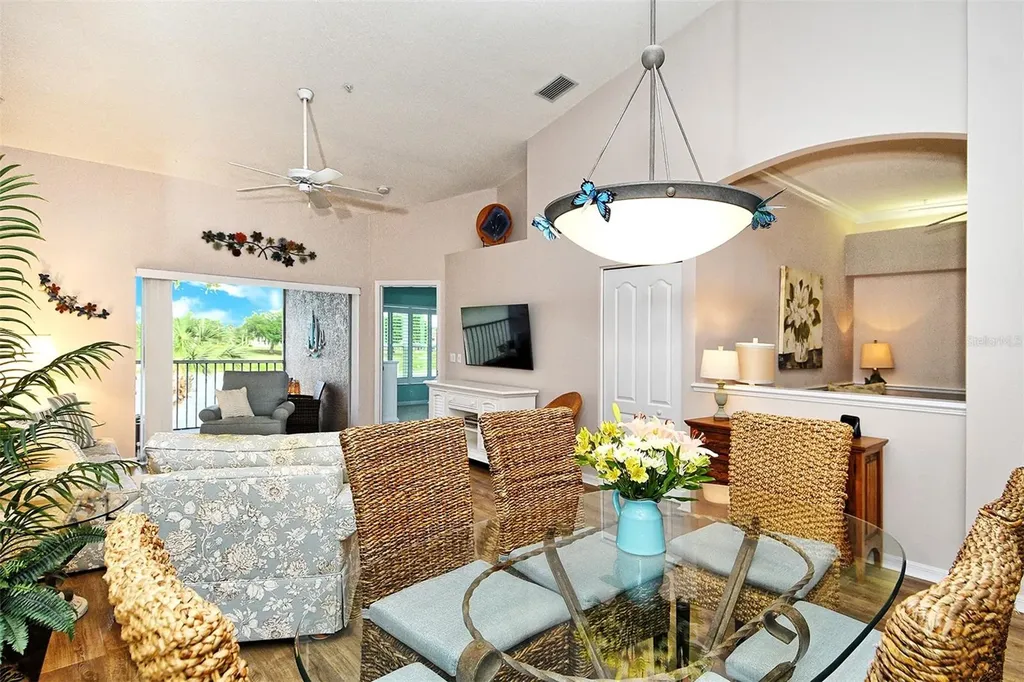 5251 Mahogany Run Avenue Sarasota FL 34241