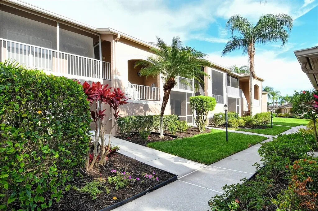 5251 Mahogany Run Avenue Sarasota FL 34241