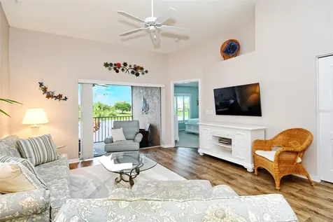 5251 Mahogany Run Avenue Sarasota FL 34241
