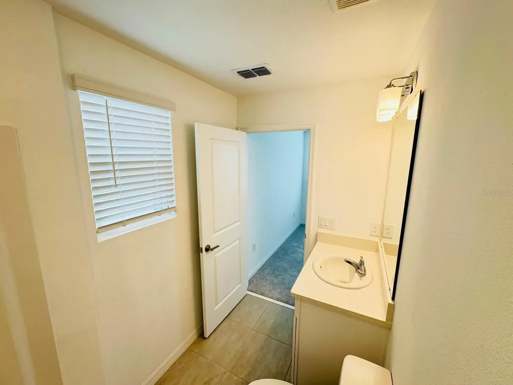 3140 Skyline Loop Kissimmee FL 34758