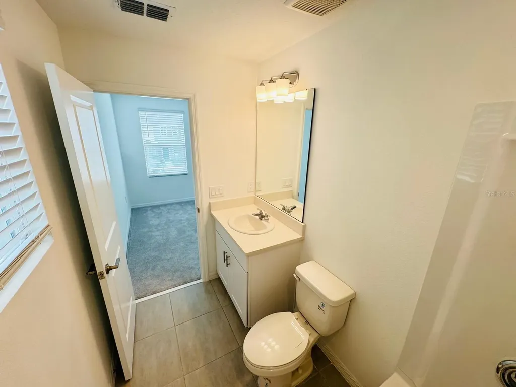 3140 Skyline Loop Kissimmee FL 34758