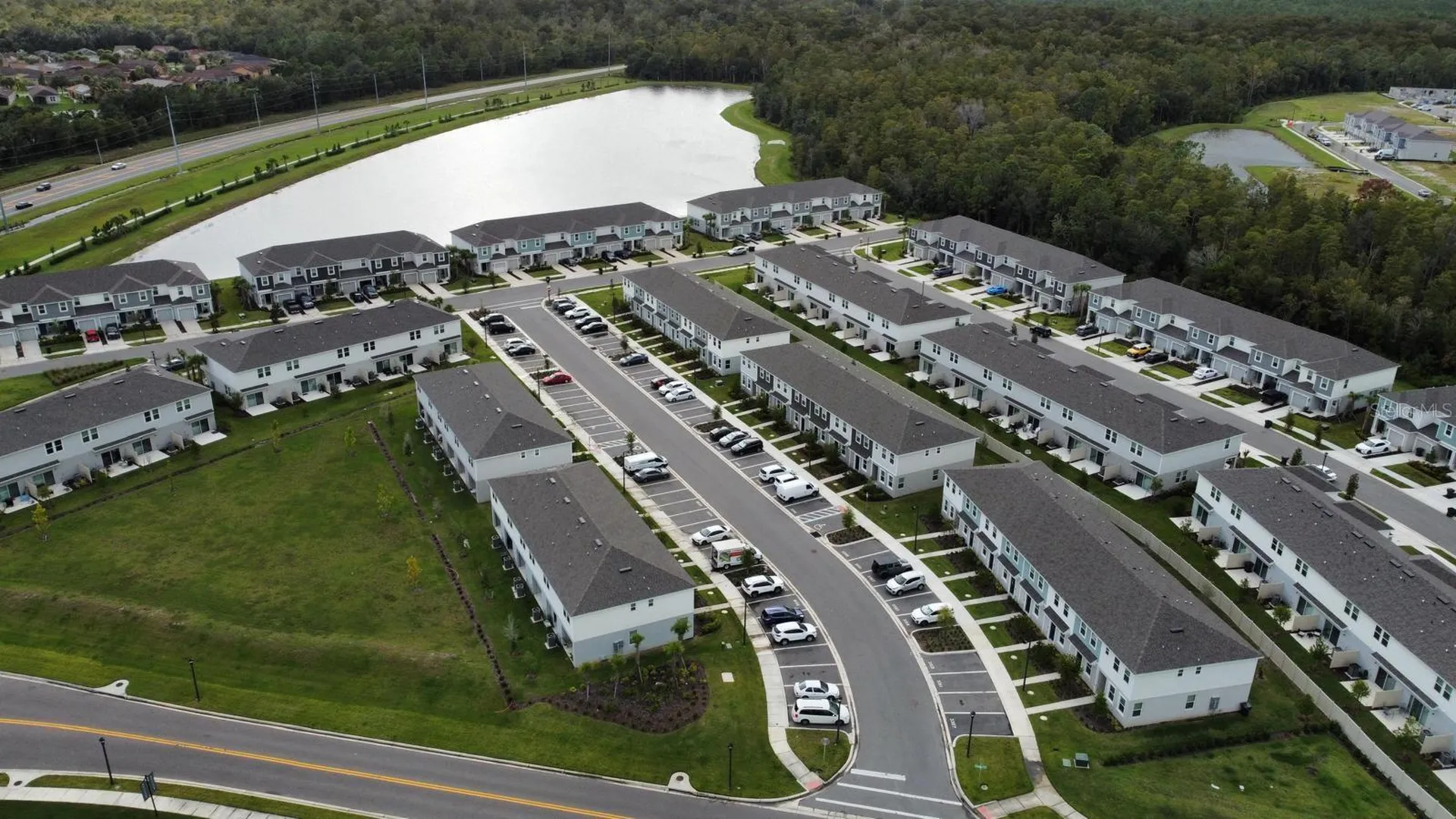 3140 Skyline Loop Kissimmee FL 34758