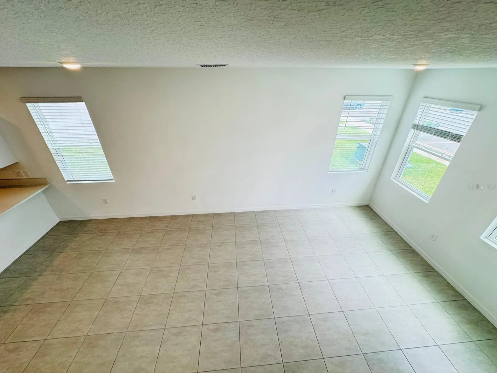 3140 Skyline Loop Kissimmee FL 34758