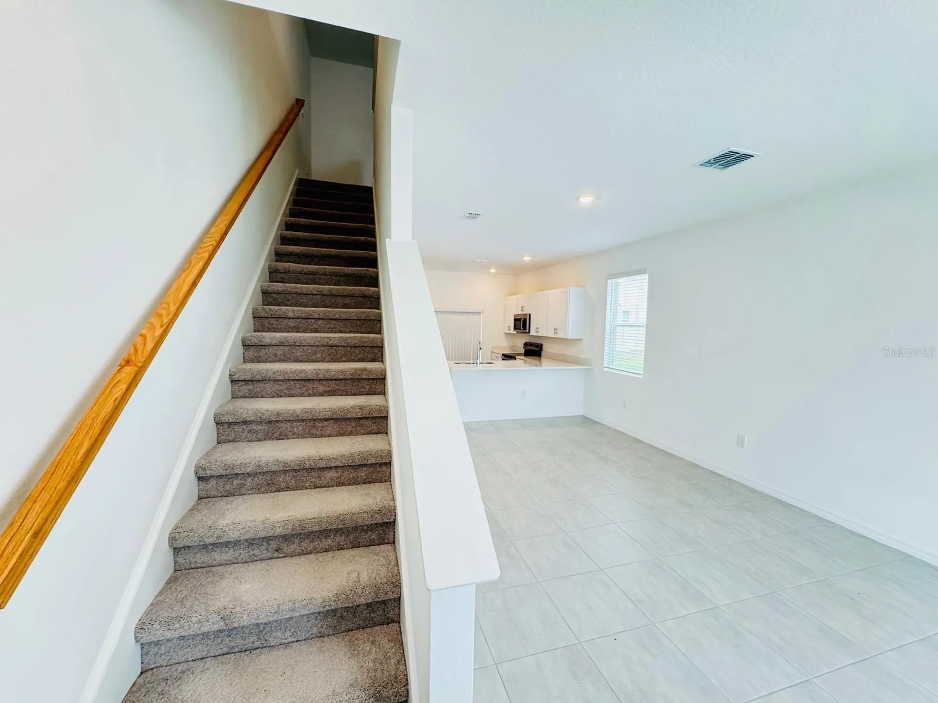 3140 Skyline Loop Kissimmee FL 34758