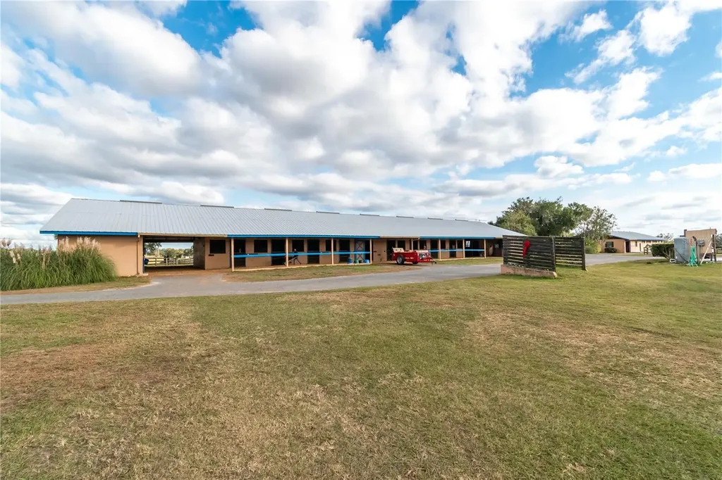 5100 W Highway 329 Reddick FL 32686