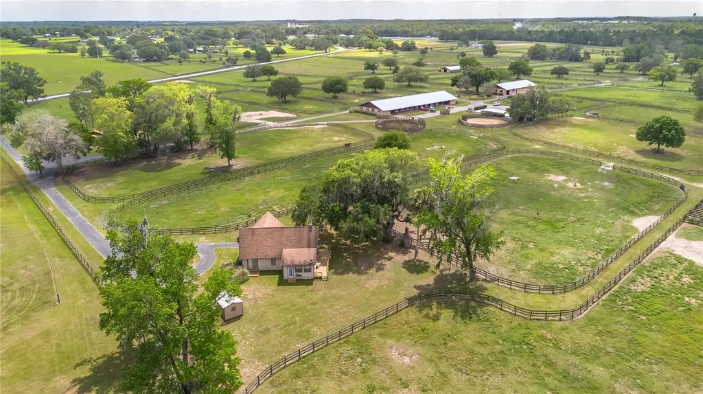 5100 W Highway 329 Reddick FL 32686