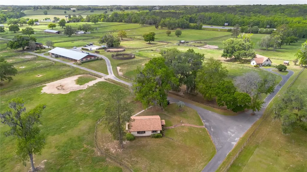 5100 W Highway 329 Reddick FL 32686