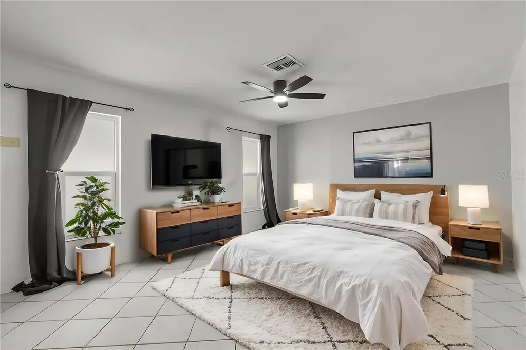 9554 86th Avenue Seminole FL 33777