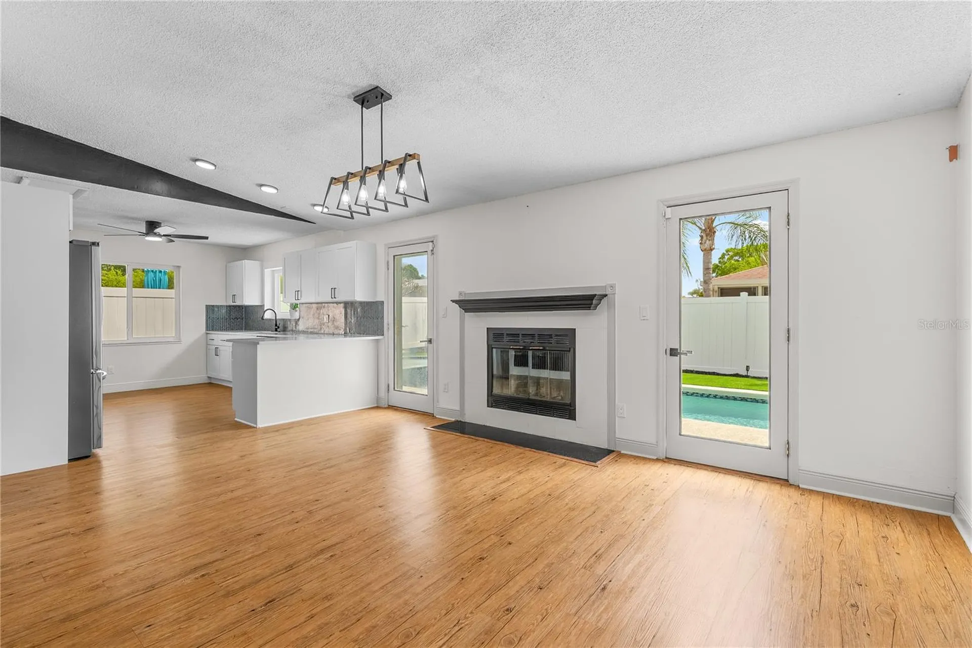 9554 86th Avenue Seminole FL 33777