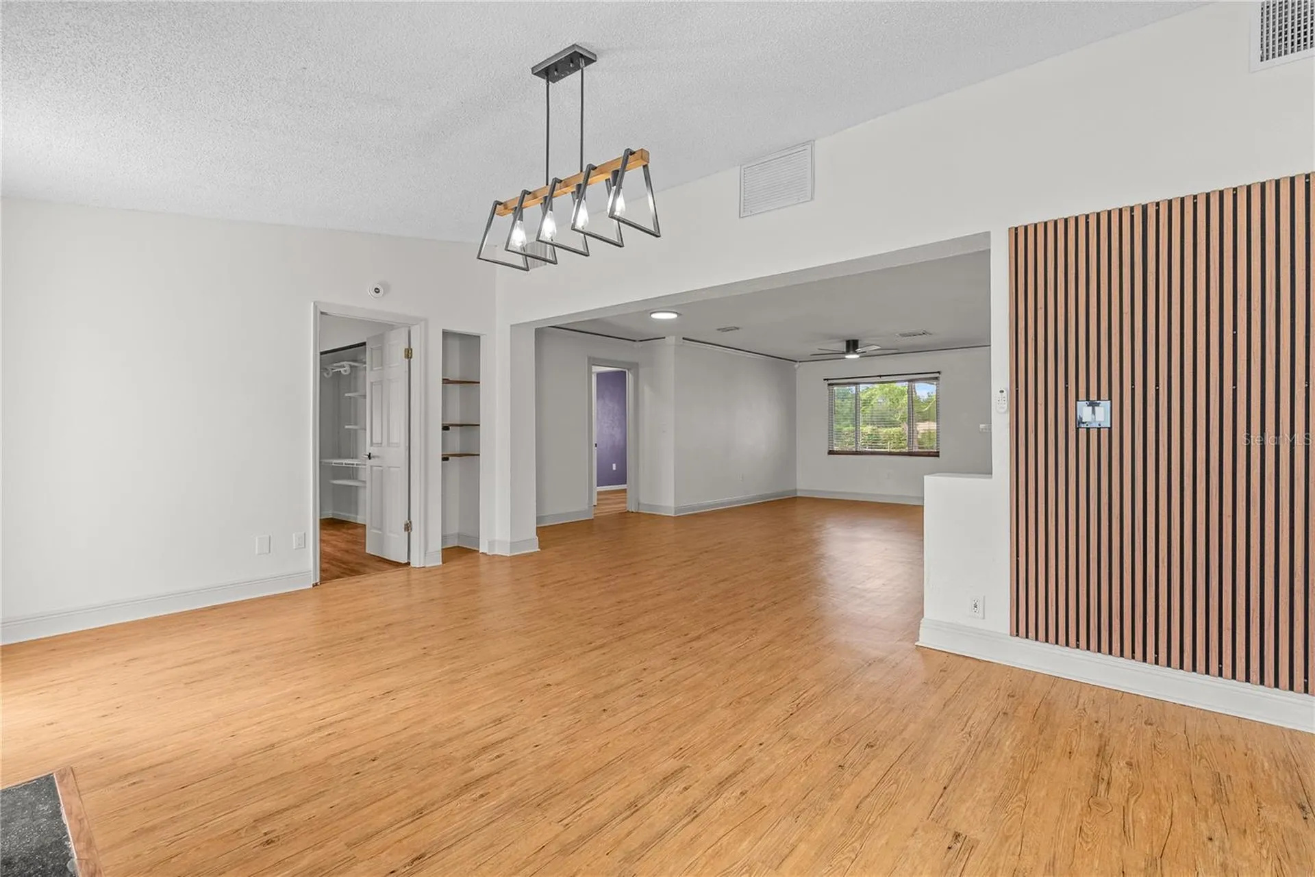 9554 86th Avenue Seminole FL 33777