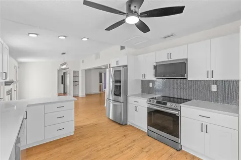 9554 86th Avenue Seminole FL 33777