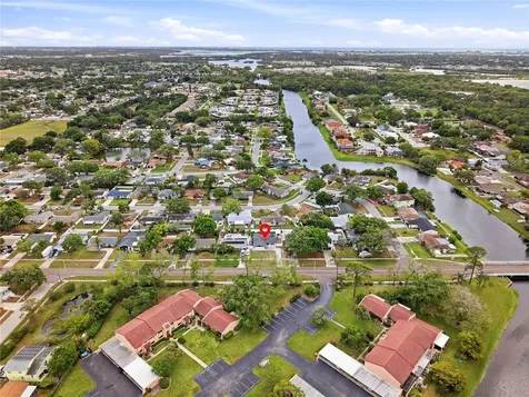 9554 86th Avenue Seminole FL 33777