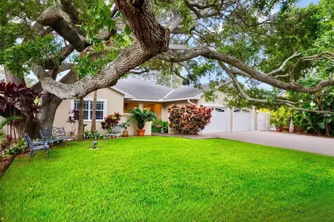 3610 11th Avenue N St Petersburg FL 33713