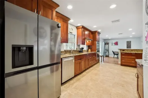 1050 Crystal Bowl Circle Casselberry FL 32707