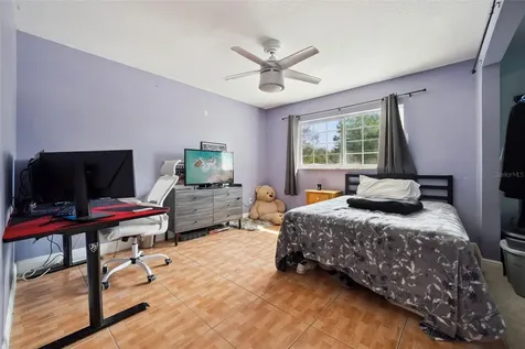 1050 Crystal Bowl Circle Casselberry FL 32707