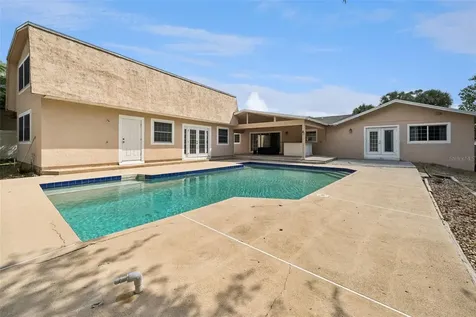 1050 Crystal Bowl Circle Casselberry FL 32707