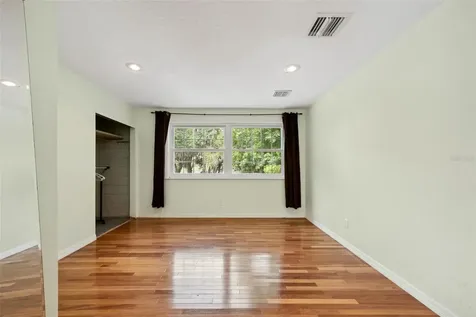 1050 Crystal Bowl Circle Casselberry FL 32707
