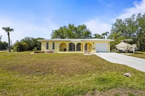 18399 Burkholder Circle Port Charlotte FL 33948