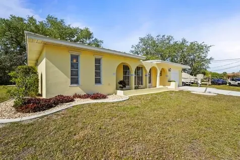18399 Burkholder Circle Port Charlotte FL 33948