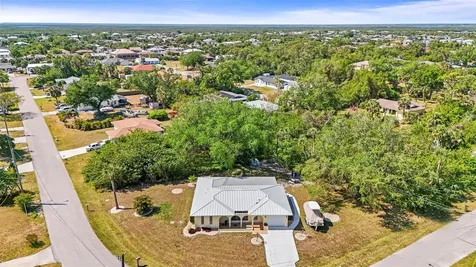 18399 Burkholder Circle Port Charlotte FL 33948