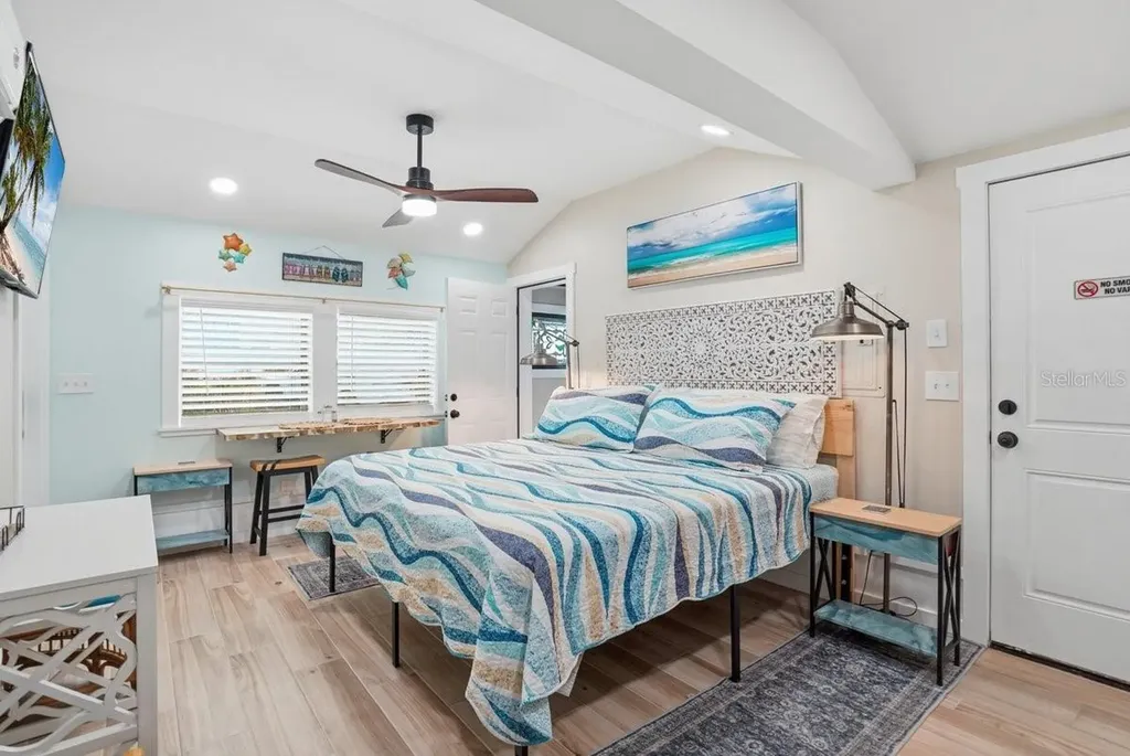 118 92nd Avenue Treasure Island FL 33706