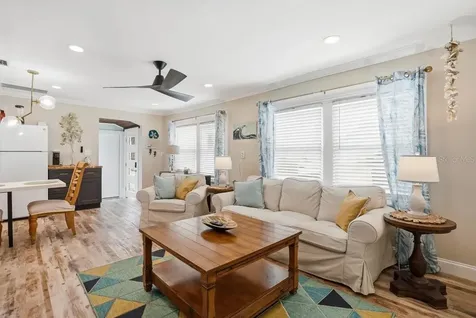 118 92nd Avenue Treasure Island FL 33706
