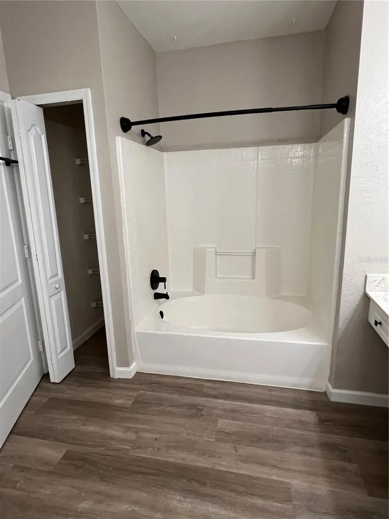 2725 Via Cipriani Clearwater FL 33764