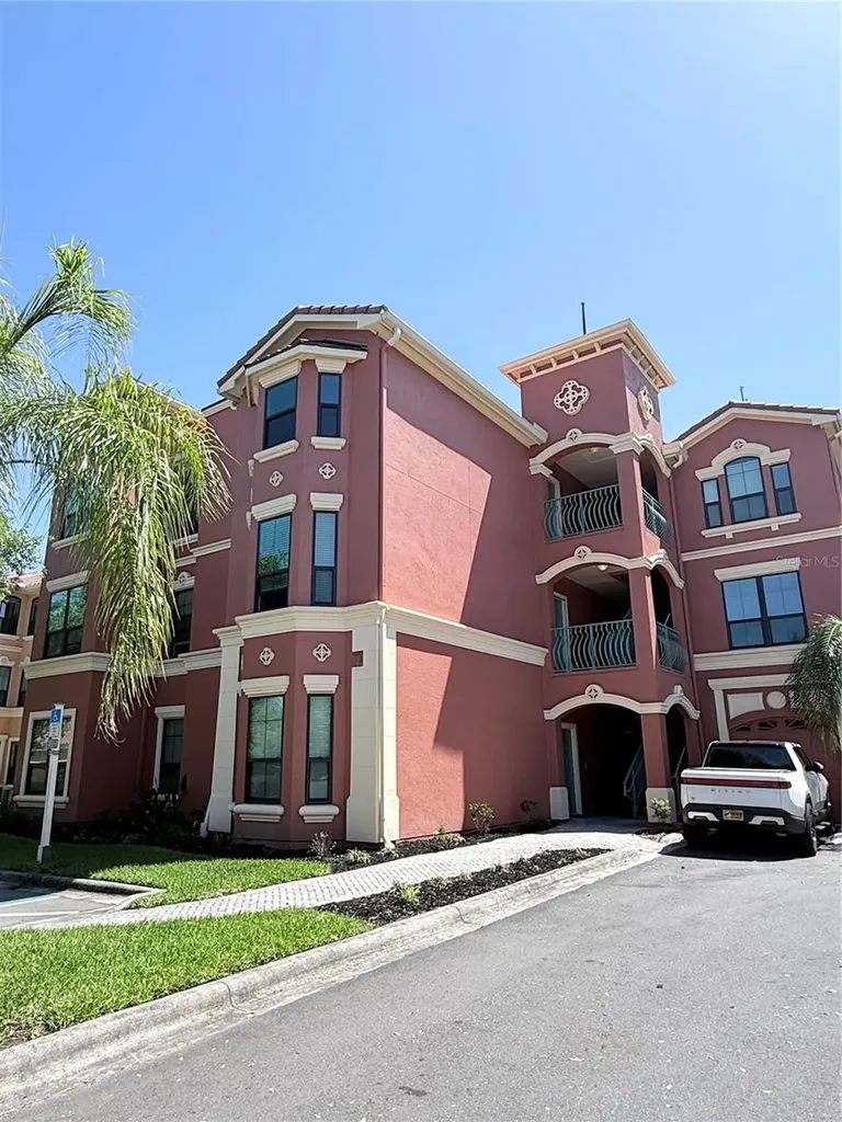 2725 Via Cipriani Clearwater FL 33764