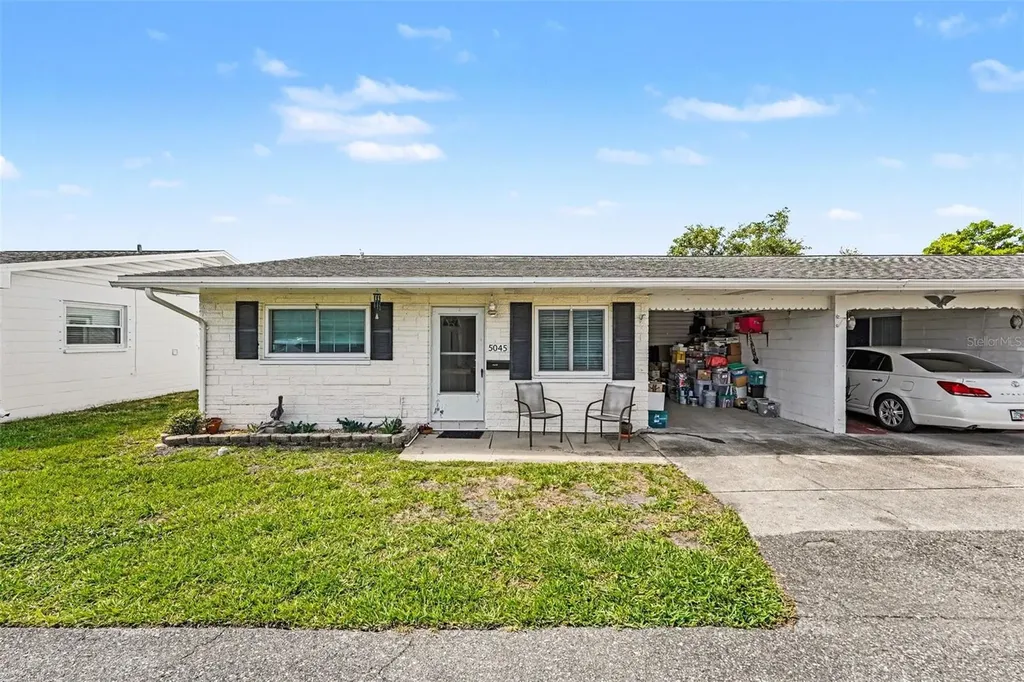 5045 Lily Street Place N Pinellas Park FL 33782