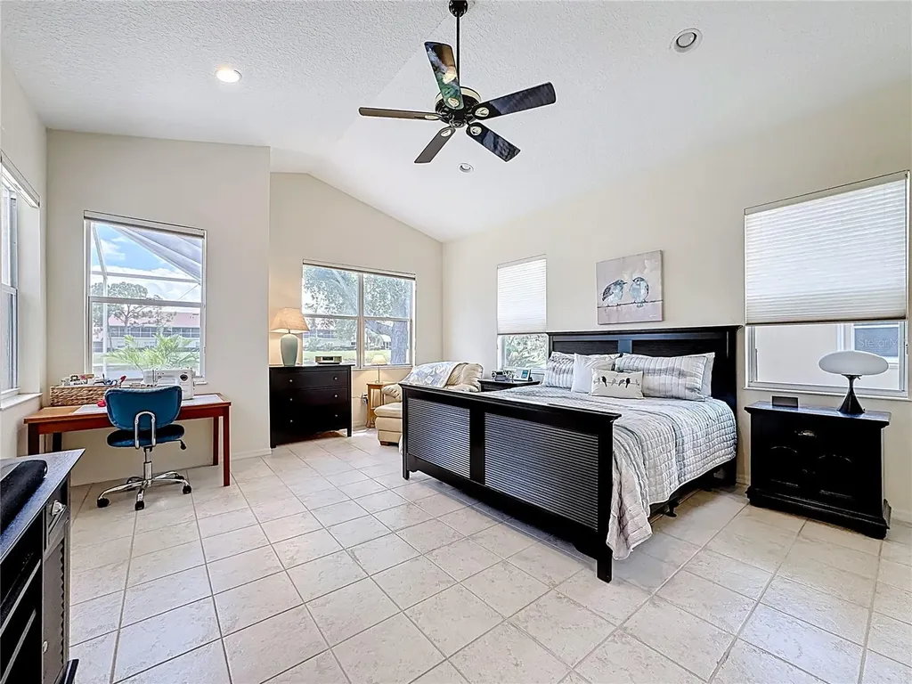 6388 Rookery Circle Bradenton FL 34203