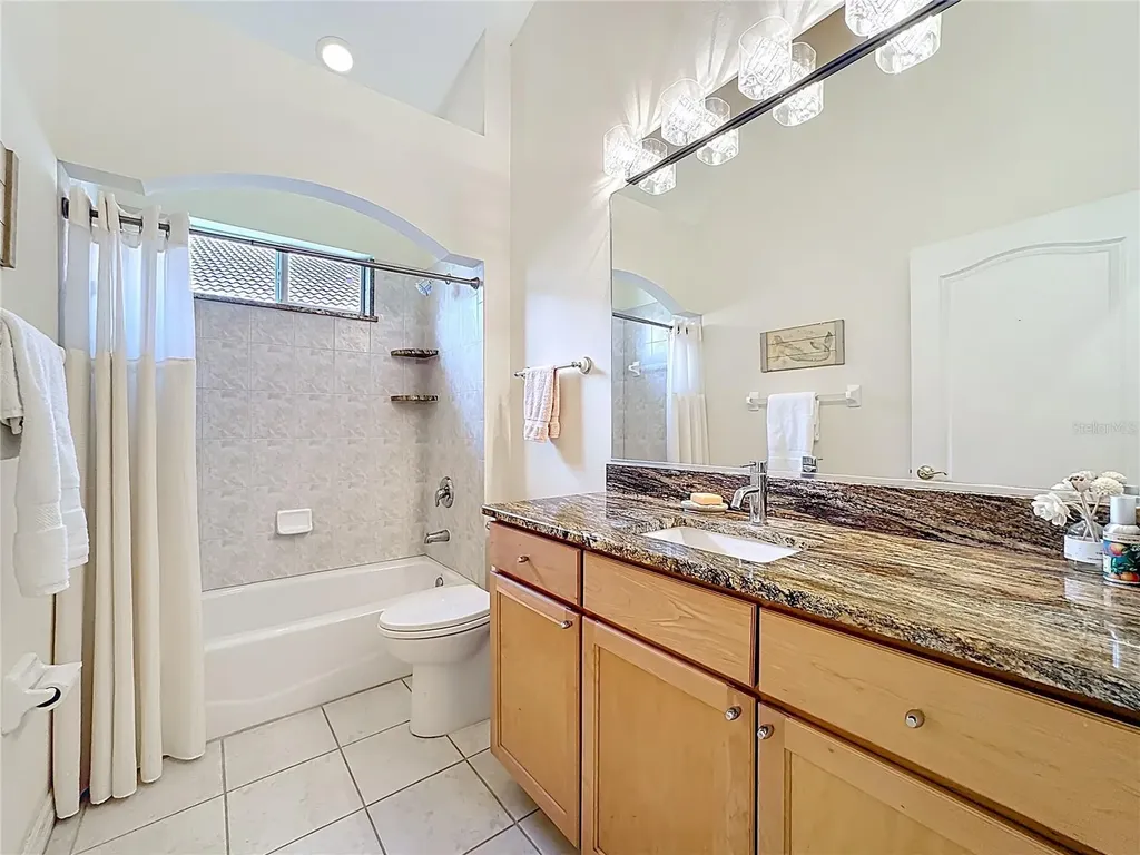 6388 Rookery Circle Bradenton FL 34203