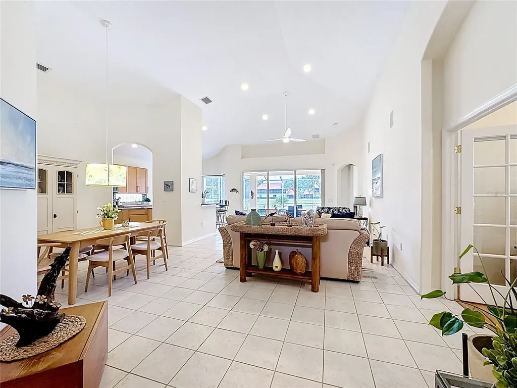 6388 Rookery Circle Bradenton FL 34203