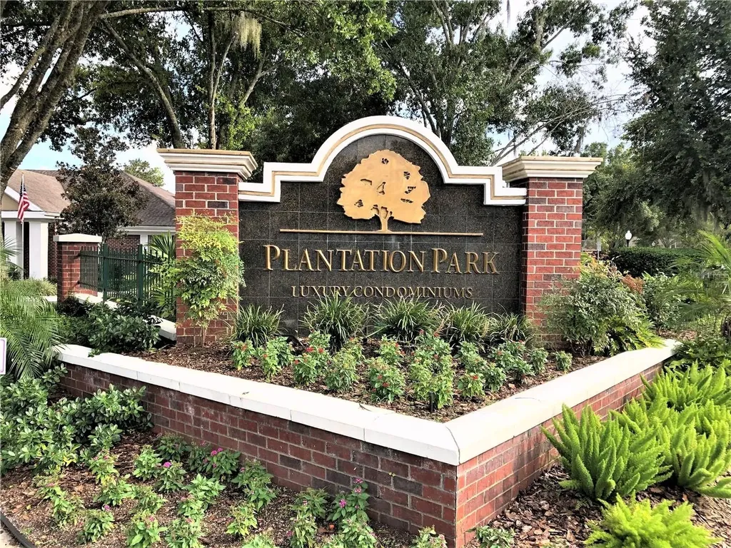 13015 Plantation Park Circle Orlando FL 32821