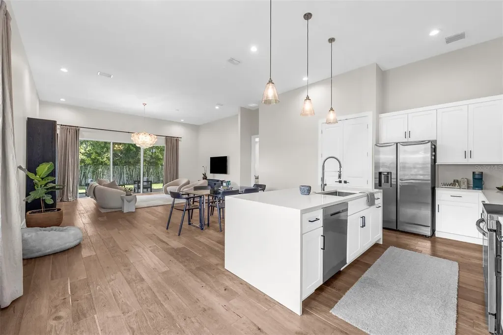 4347 Daubert Street Orlando FL 32803