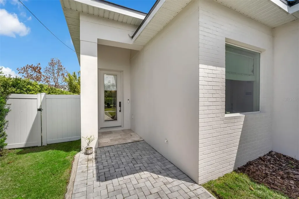 4347 Daubert Street Orlando FL 32803