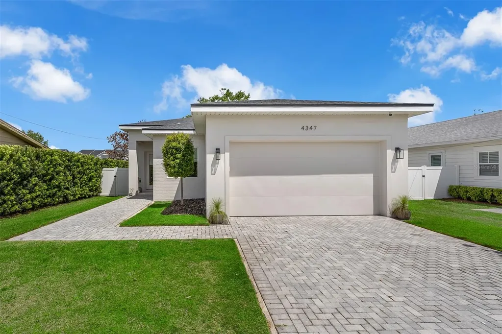 4347 Daubert Street Orlando FL 32803