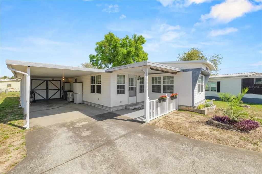 6356 Beechwood Avenue Lake Wales FL 33898