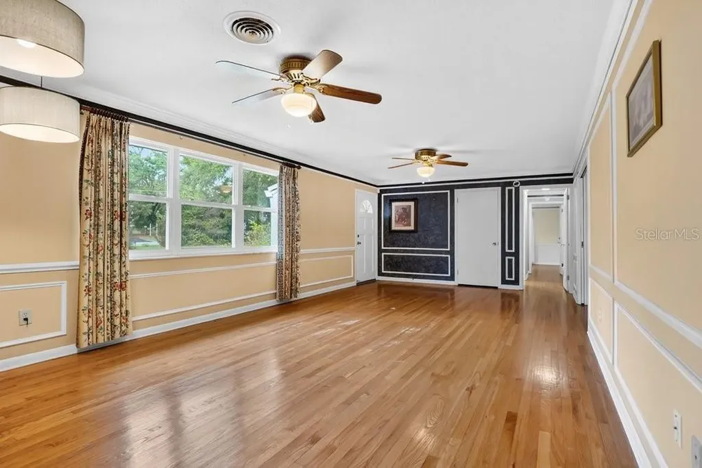 5137 Mount Plymouth Road Apopka FL 32712