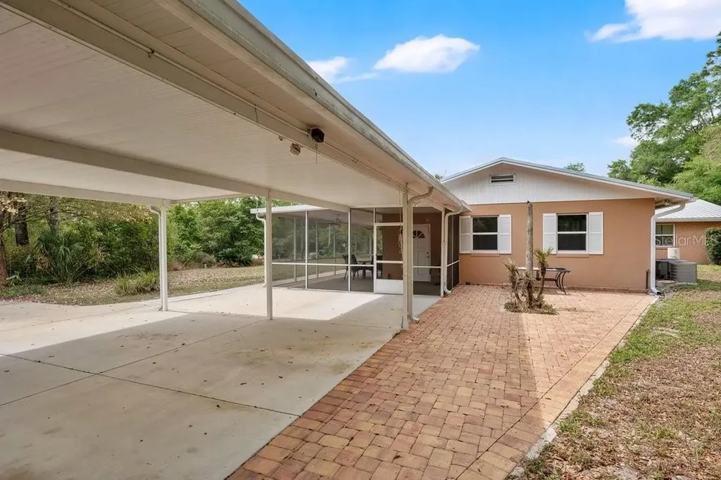 5137 Mount Plymouth Road Apopka FL 32712