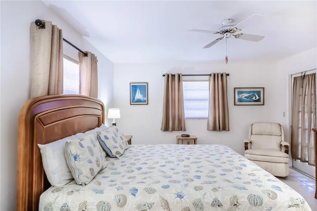335 Three Lakes Lane Venice FL 34285