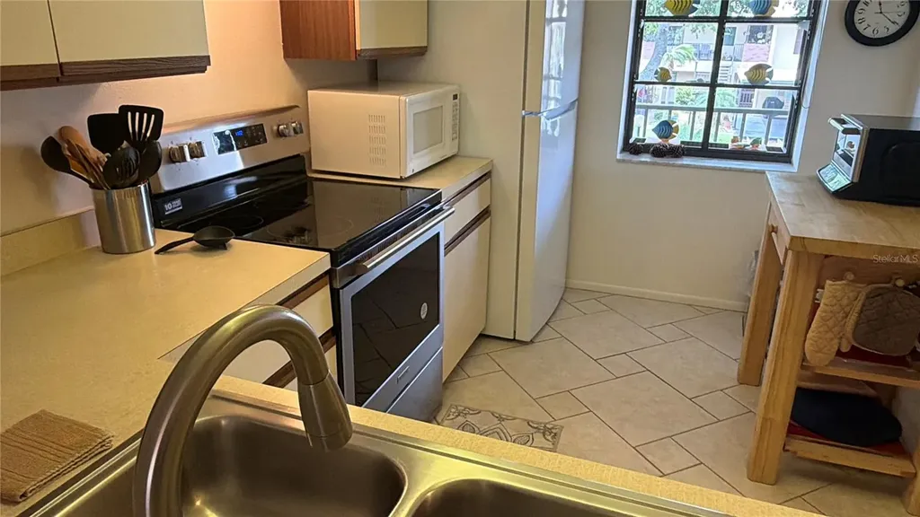 335 Three Lakes Lane Venice FL 34285