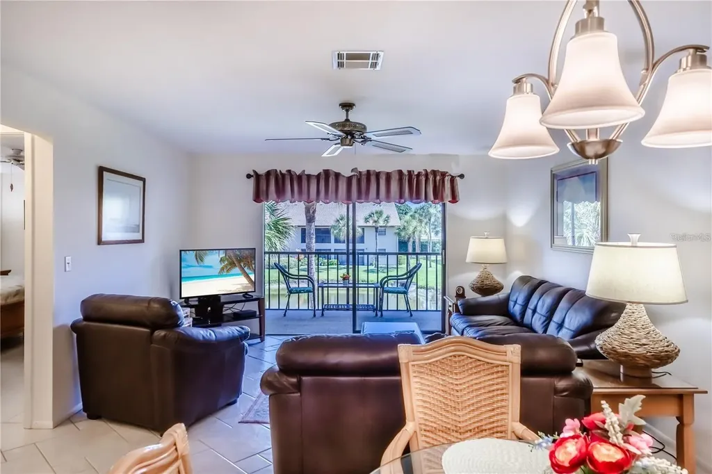 335 Three Lakes Lane Venice FL 34285